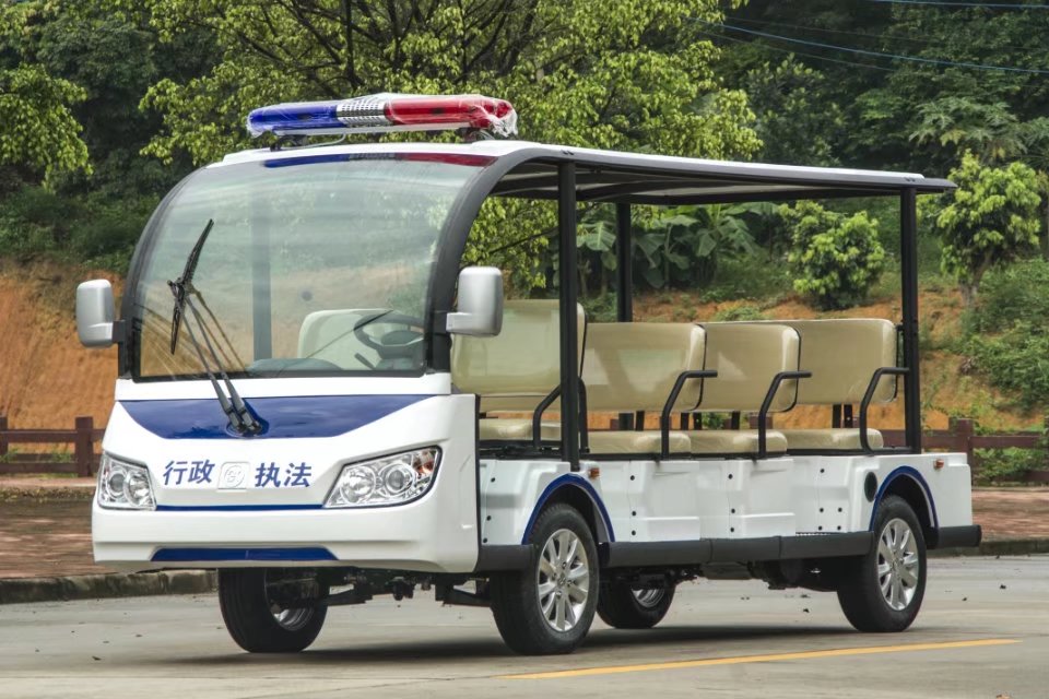 11座午夜福利视频免费巡逻车